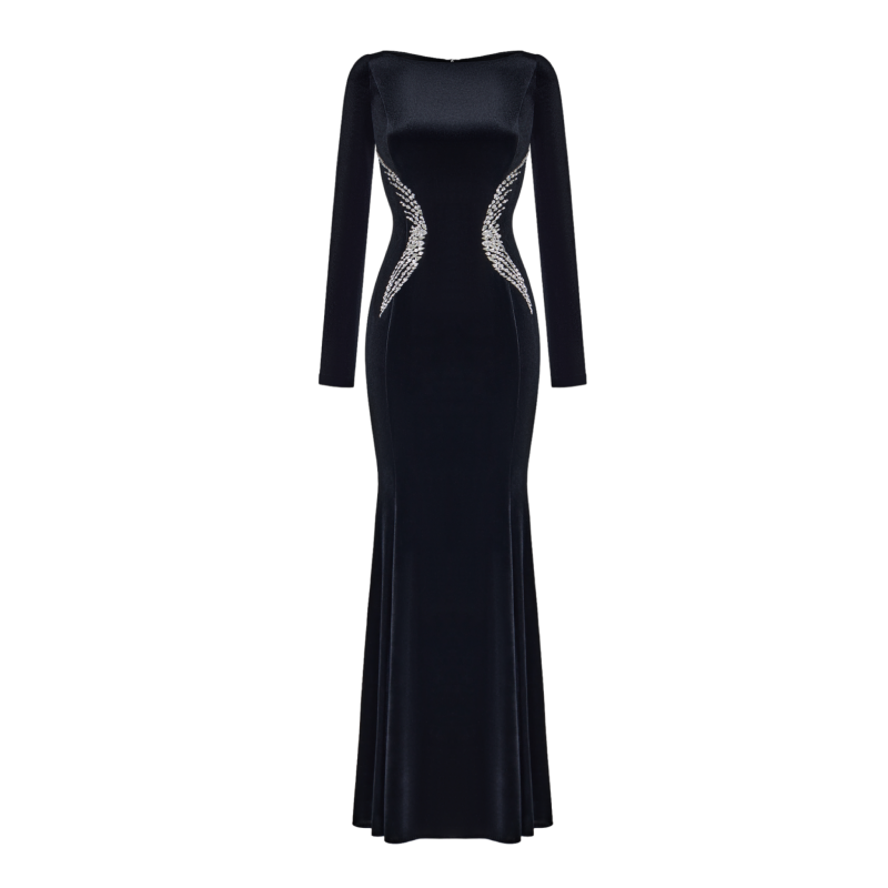 Dress made of velvet with a sparkling embroidery